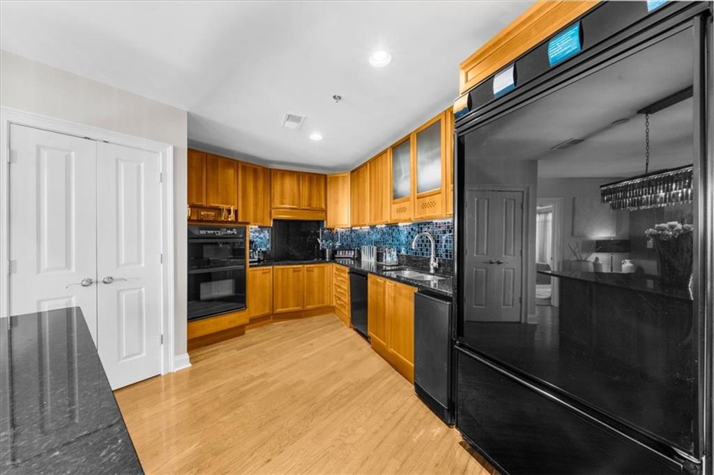 2881 Peachtree Road #1102, Atlanta, Georgia image 24
