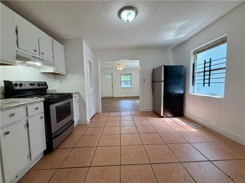Multifamily For Rent - 1070 Ollie Circle #A<br/> Fulton County, Atlanta, GA 30314