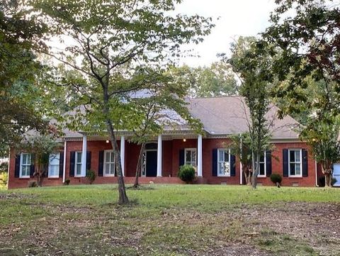 220 Connesena Road Kingston GA 30145