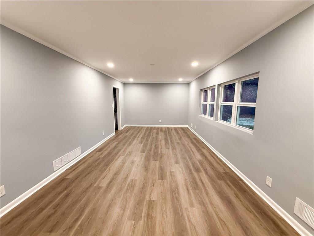 3293 Valleydale Drive SW