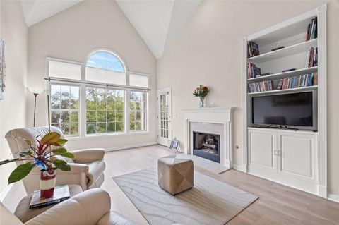 Condo For Rent - 3636 Habersham Road #1401<br/> Atlanta, GA 30305