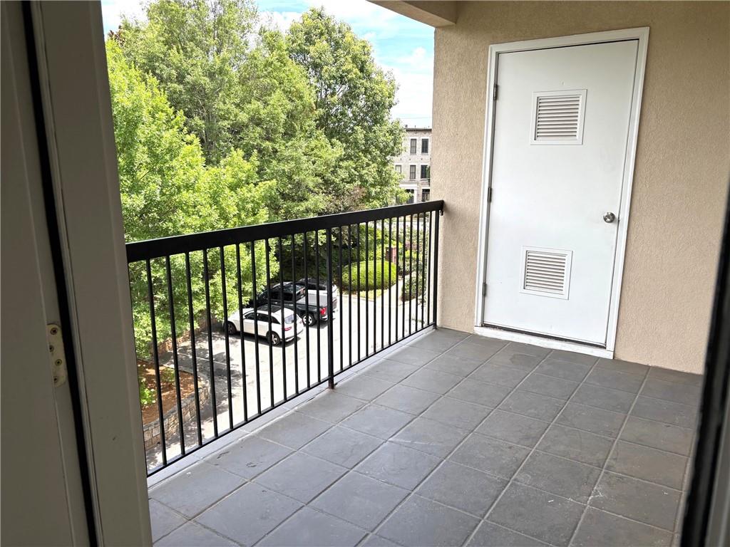 3636 Habersham Road NW 1401