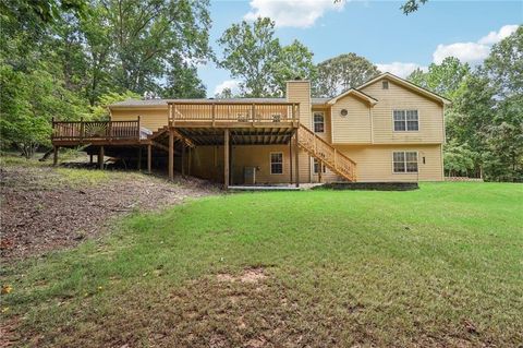 A home in Hoschton