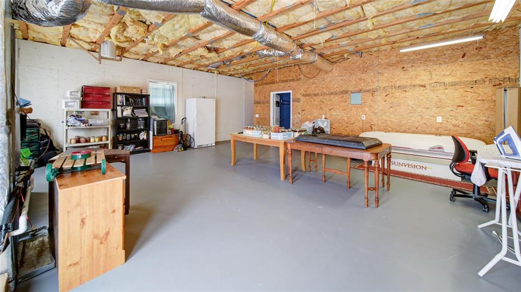 EAST GATE - Residential