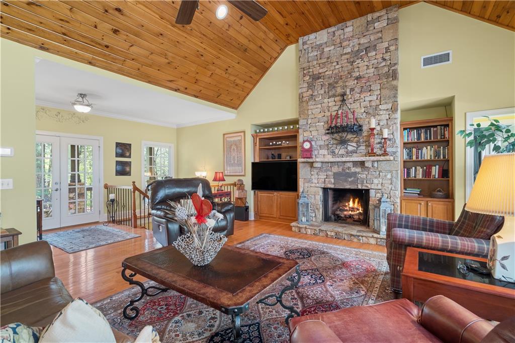 51 Sycamore Trail