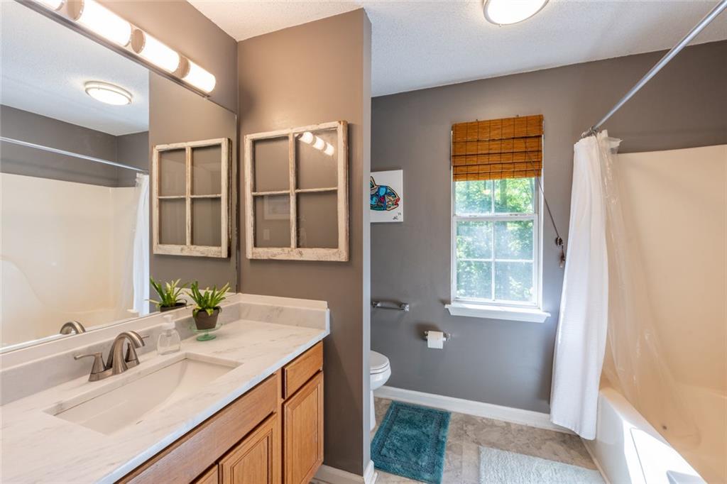 1737 Mount Berry Drive, Douglasville, Georgia image 17