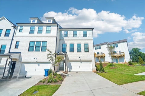 Townhouse For Sale - 67 Wilder Ridge Way<br/> Lawrenceville, GA 30044