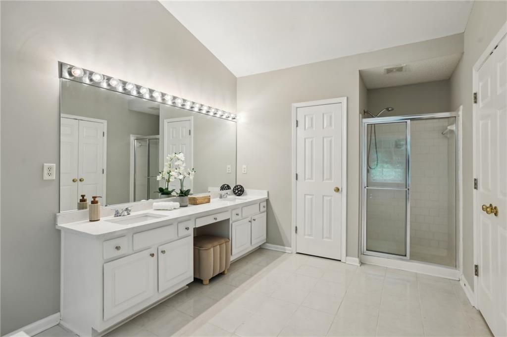 FAIRMONT - Residential
