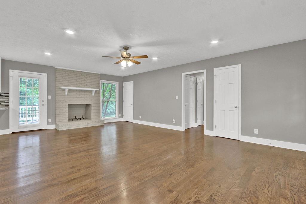 2417 Jade Drive, Lawrenceville, Georgia image 28