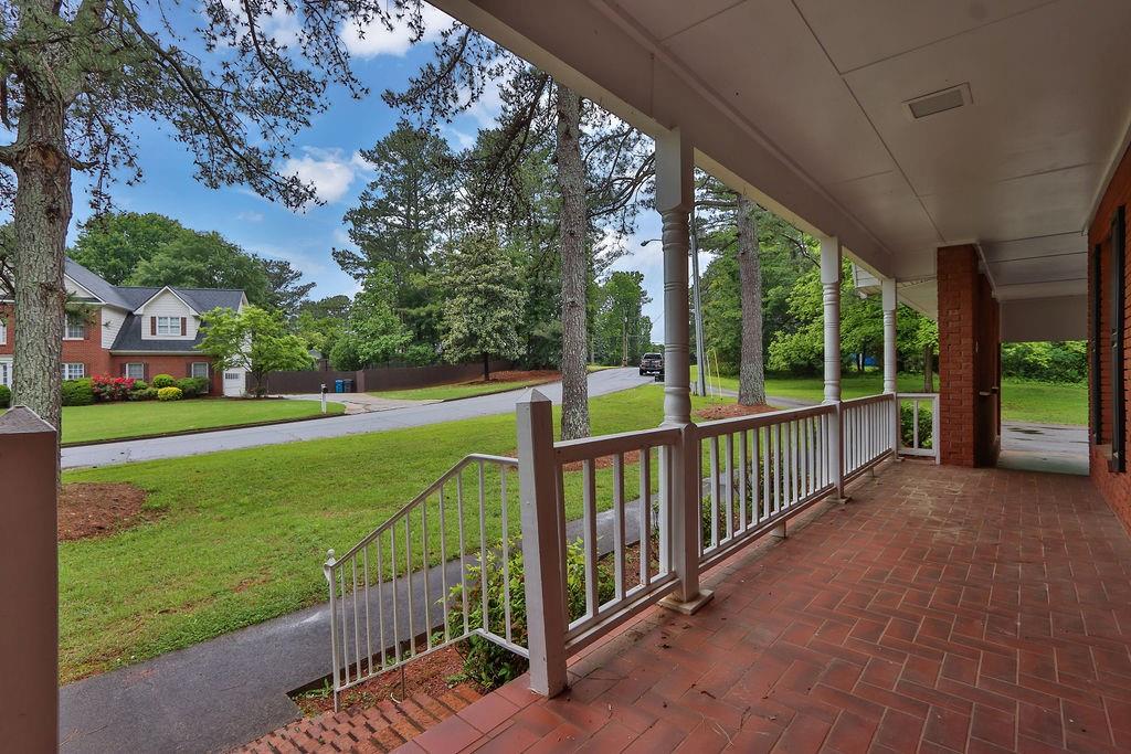 2417 Jade Drive, Lawrenceville, Georgia image 7