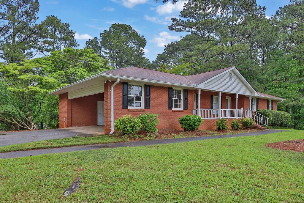 2417 Jade Drive, Lawrenceville, Georgia image 2