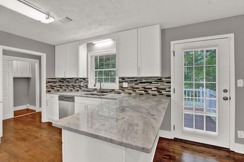 2417 Jade Drive, Lawrenceville, Georgia image 10