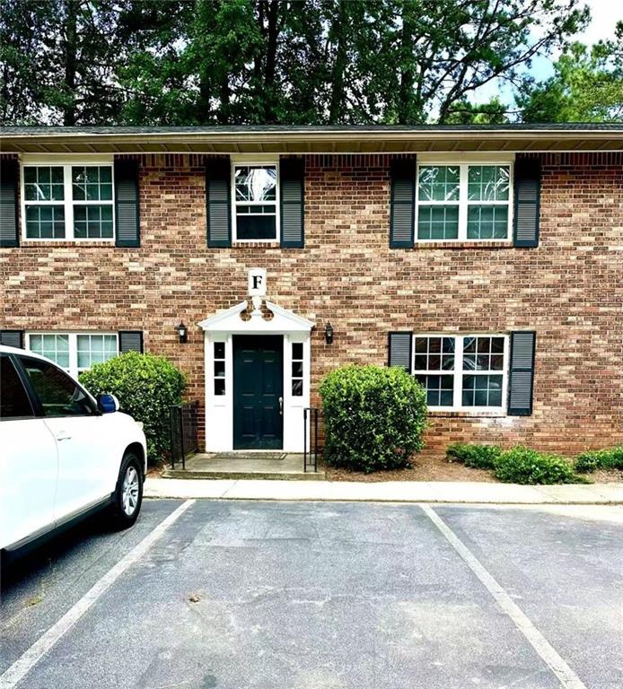 3665 Chestnut Drive F2