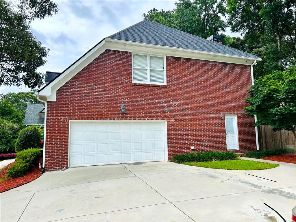 2730 Runnelwood Lane
