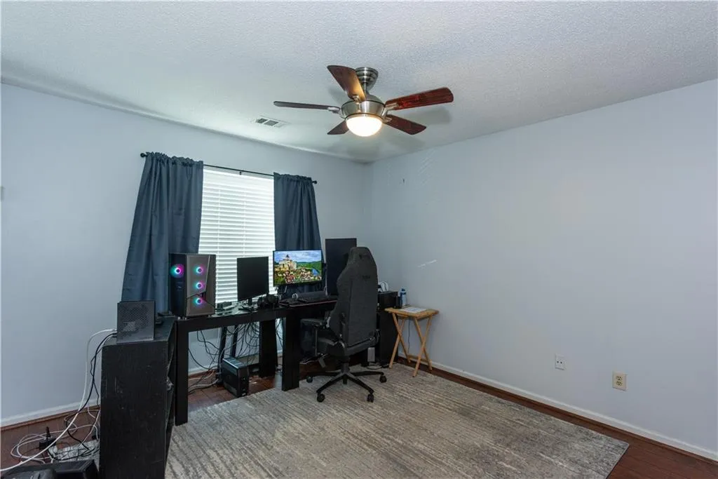 Lawrenceville, Georgia 30044, United States, 2 Bedrooms Bedrooms, ,3 BathroomsBathrooms,Residential,Active,90048