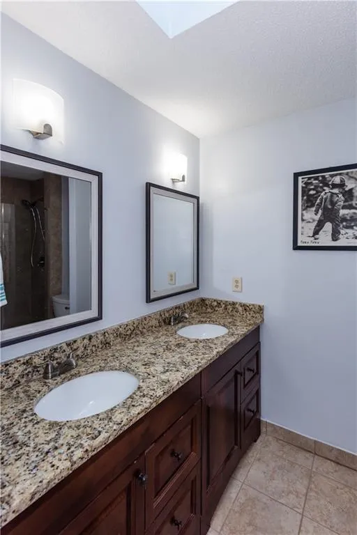 Lawrenceville, Georgia 30044, United States, 2 Bedrooms Bedrooms, ,3 BathroomsBathrooms,Residential,Active,90048