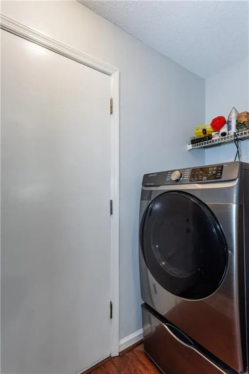 Lawrenceville, Georgia 30044, United States, 2 Bedrooms Bedrooms, ,3 BathroomsBathrooms,Residential,Active,90048