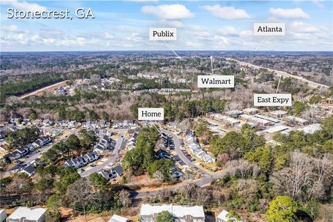 A home in Lithonia