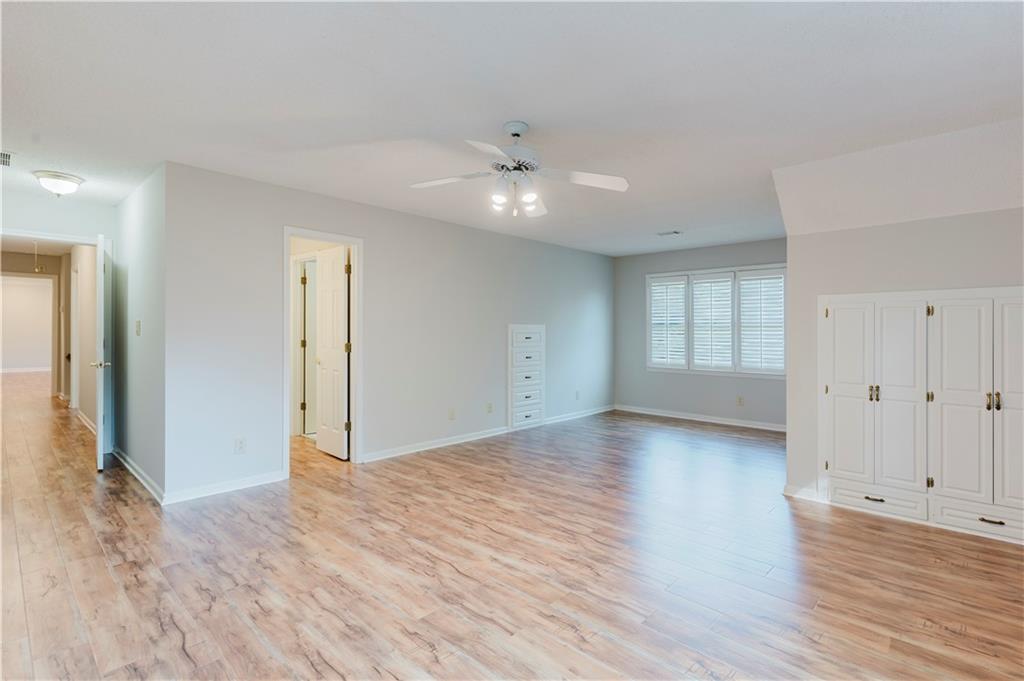 2552 Berwick Walk, Snellville, Georgia image 49