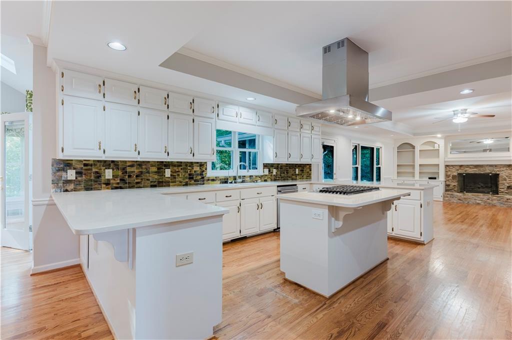 2552 Berwick Walk, Snellville, Georgia image 24