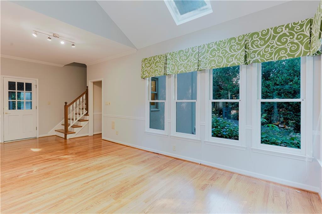 2552 Berwick Walk, Snellville, Georgia image 37