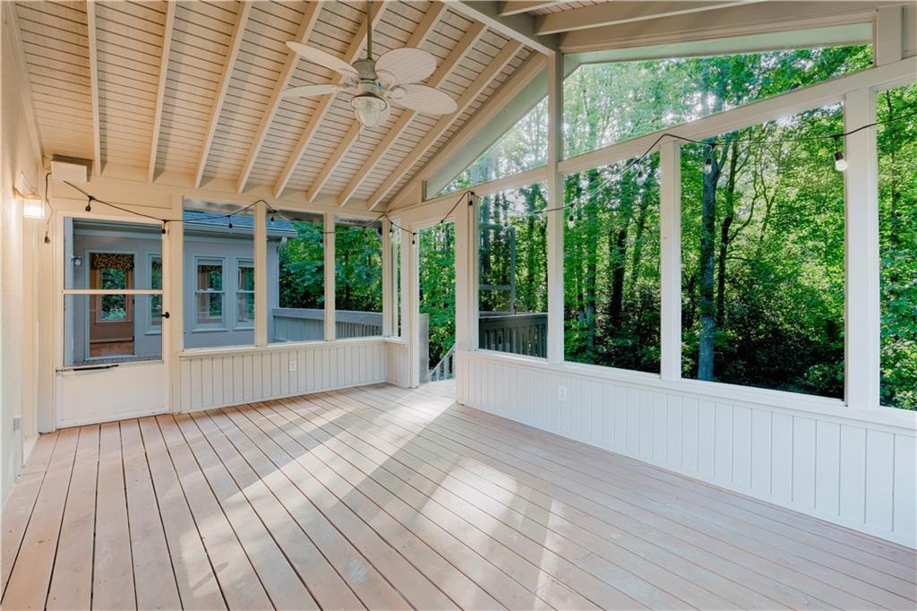 2552 Berwick Walk, Snellville, Georgia image 39