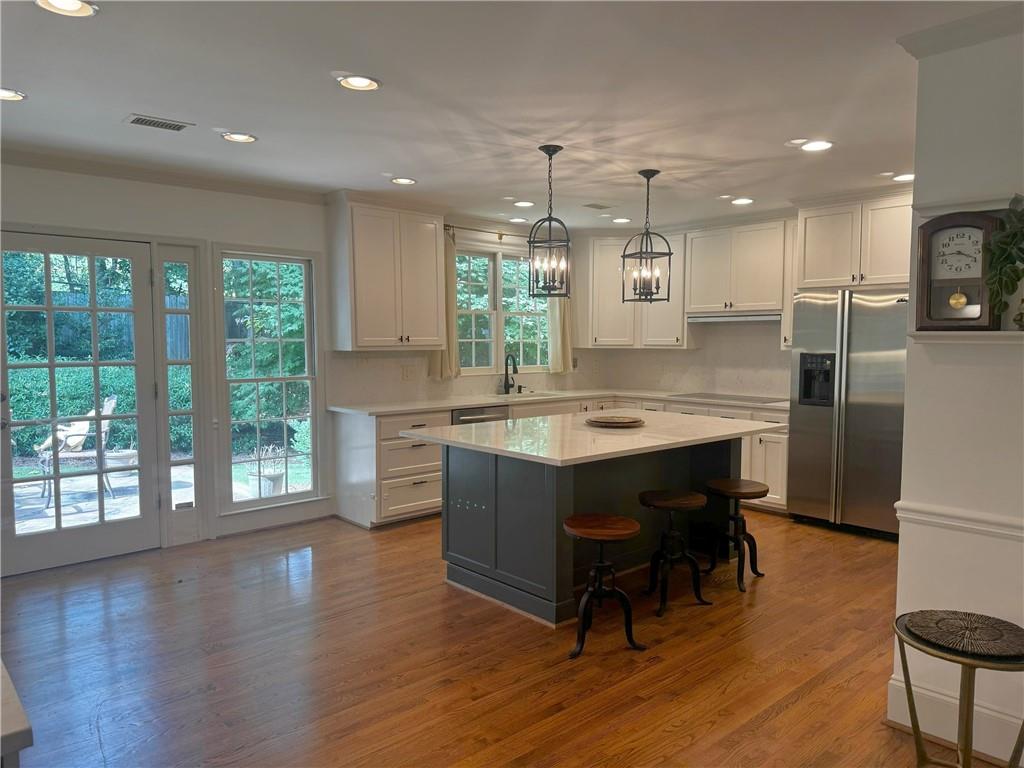 4505 Woodhaven NE