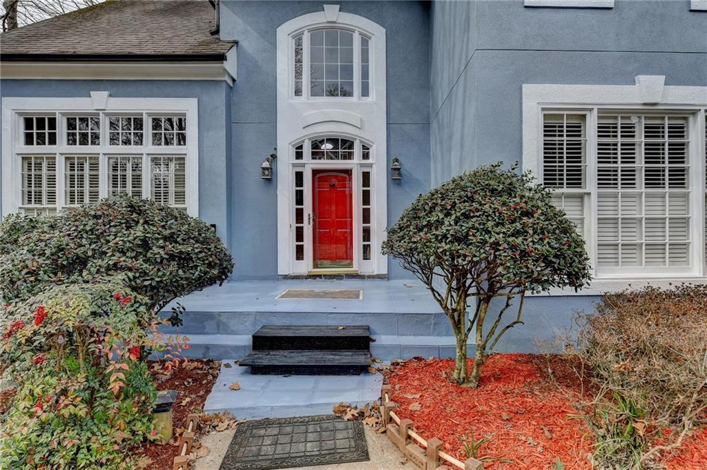 2382 Merrymount Drive, Suwanee, Georgia image 3