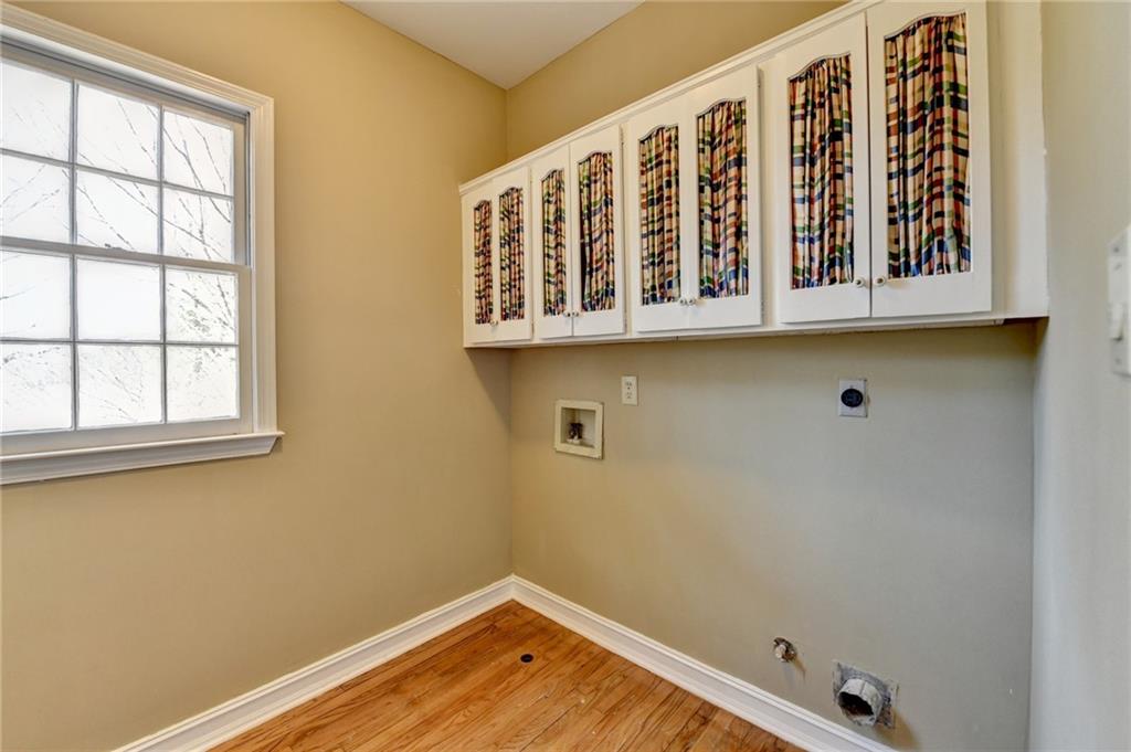 2382 Merrymount Drive, Suwanee, Georgia image 29