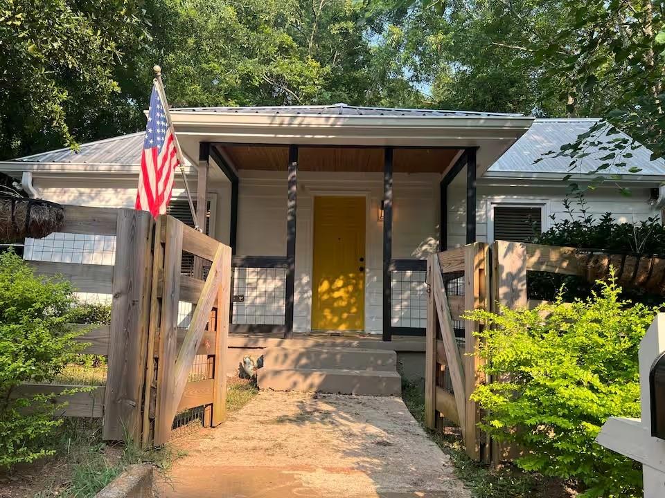 236 N Peter Street