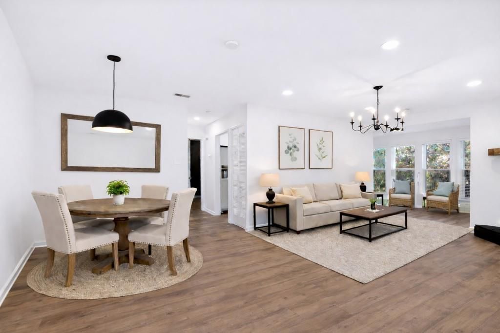 Photo of 3113 Lake Pointe Circle, Roswell, GA 30075 (MLS # 7704544)