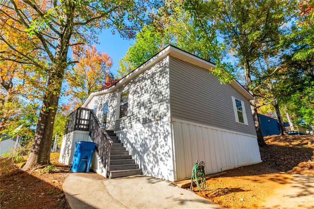 7024 Evergreen Way Way, Buford, Georgia image 2