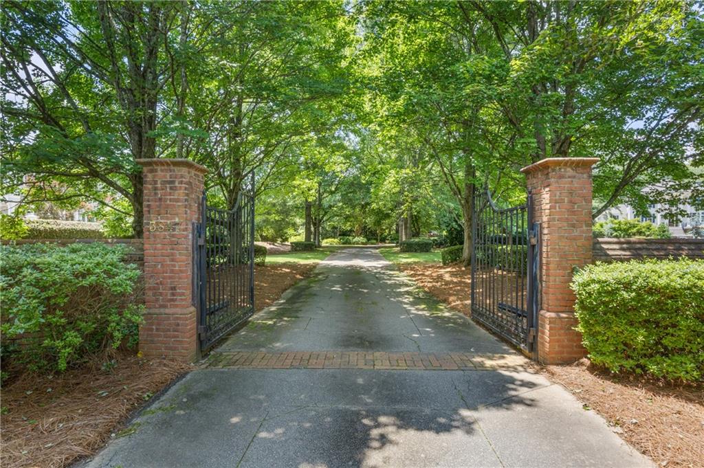 3847 Sweet Bottom Drive