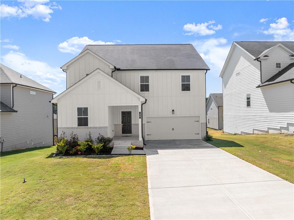 Exceptional Opportunity in Dawsonville!
Welcome to this stunning 5-bedroom, 3-bathroom North-facing home, ideally located just minutes from GA-400, the North Georgia Premium Outlets, dining, and shopping.
Step inside to an inviting open-concept floor plan with luxury LVP flooring throughout the main level. The gourmet kitchen boasts gleaming granite countertops, bright white cabinetry, and a spacious island that's perfect for meal prep and entertaining. The kitchen seamlessly flows into a cozy family room with a fireplace, creating the perfect gathering space.
The main level also features a guest bedroom with a full bath, offering comfort and convenience for visitors or multi-generational living.
Upstairs, retreat to the expansive owner's suite, complete with a spa-like bathroom showcasing a soaking tub, separate shower, dual vanities, and a large walk-in closet. Three additional bedrooms upstairs provide plenty of space for family, a home office, or hobbies.
The full unfinished basement offers endless possibilities—whether you envision a home theater, gym, workshop, or additional living space.
Don't miss your chance to make this beautiful Dawsonville home yours!