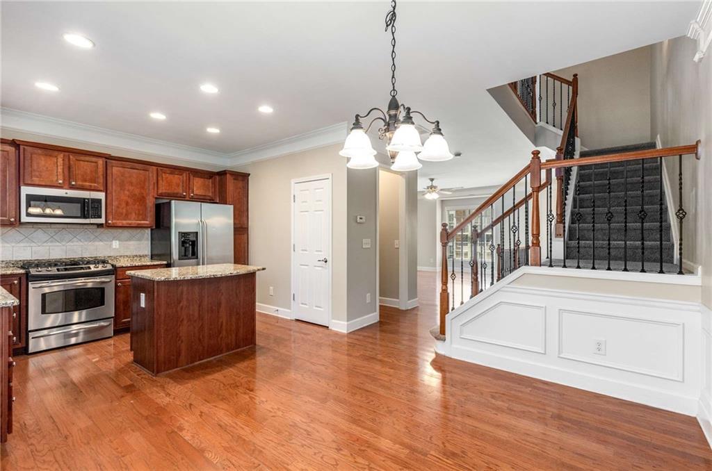 2251 Limehurst Drive, Atlanta, Georgia image 13