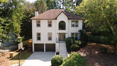 2935 Georgian Manor Drive Johns Creek GA 30022