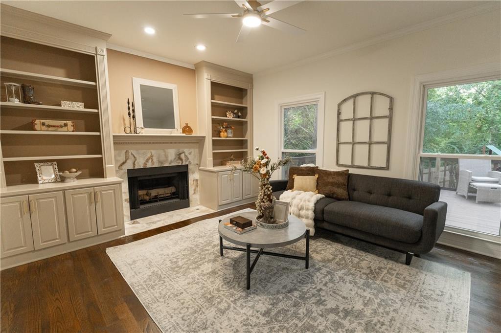 2935 Georgian Manor Drive