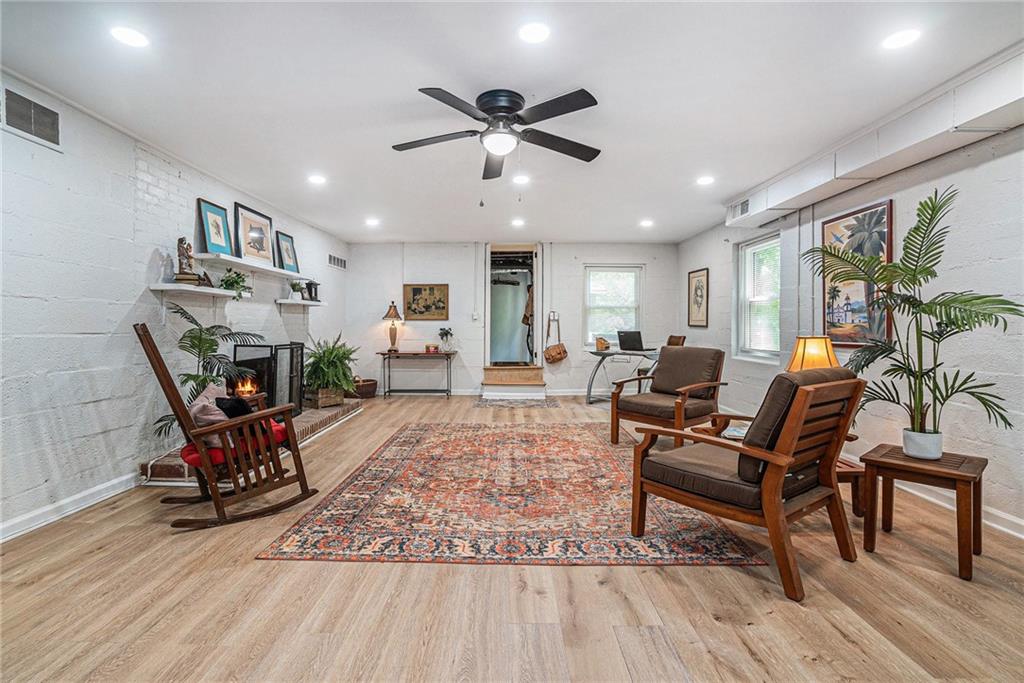 4807 Kenilworth Drive, Stone Mountain, Georgia image 21