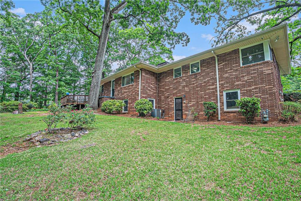 4807 Kenilworth Drive, Stone Mountain, Georgia image 27