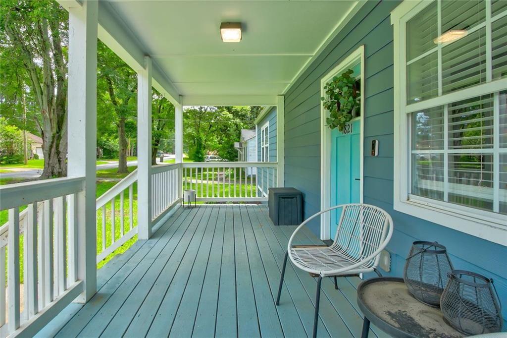 1821 Clearwater Drive SE