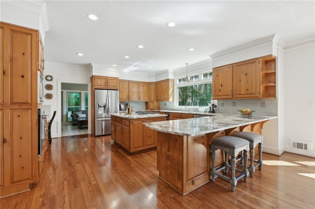 1240 Bridgewater Walk, Snellville, Georgia image 18