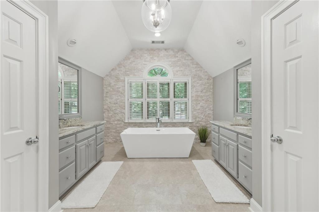 1240 Bridgewater Walk, Snellville, Georgia image 35
