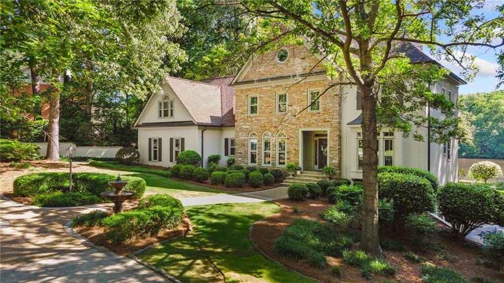 1240 Bridgewater Walk, Snellville, Georgia image 2