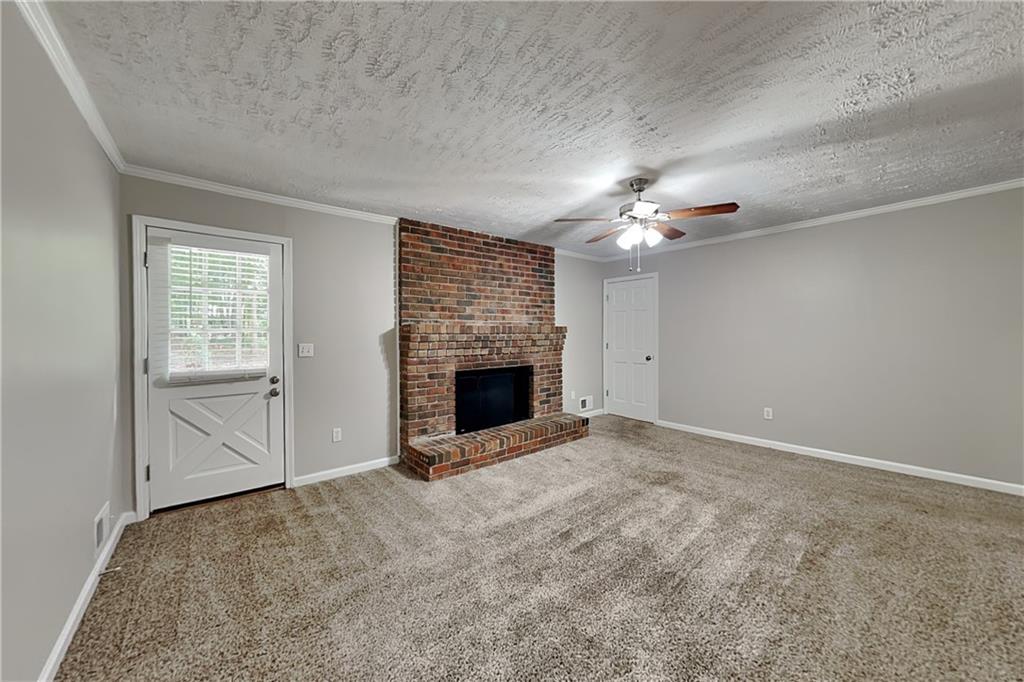 2830 Wendy Lane