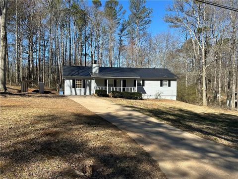 Photo of 5830 Oak Grove Valley Drive, Cumming, GA 30028 (MLS # 7747764)