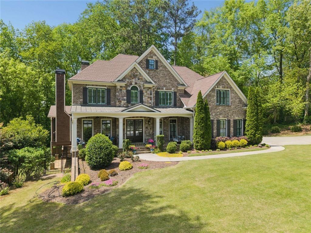 3350 Rennes Drive NE