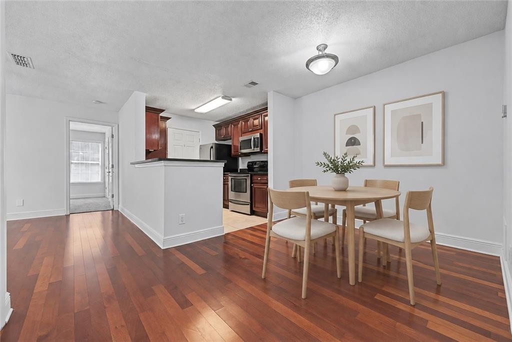 3201 Santa Fe Parkway