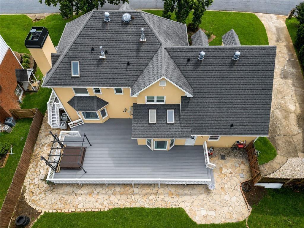2121 Bennington Court