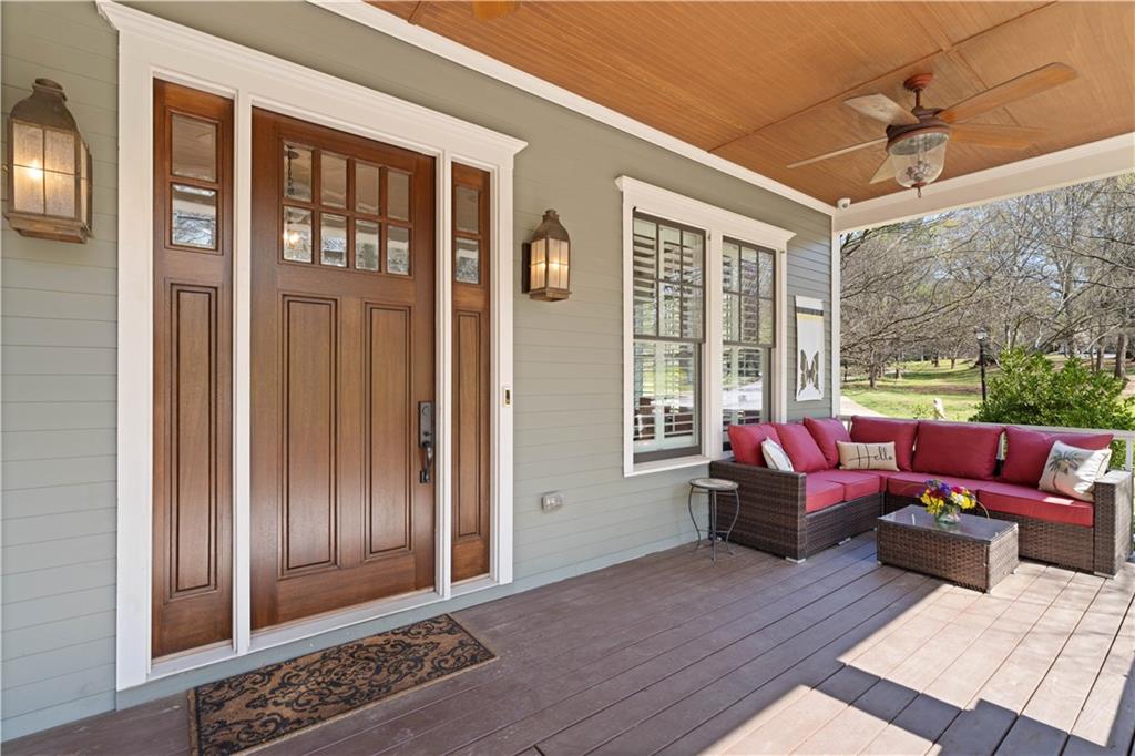 958 Austin Avenue NE