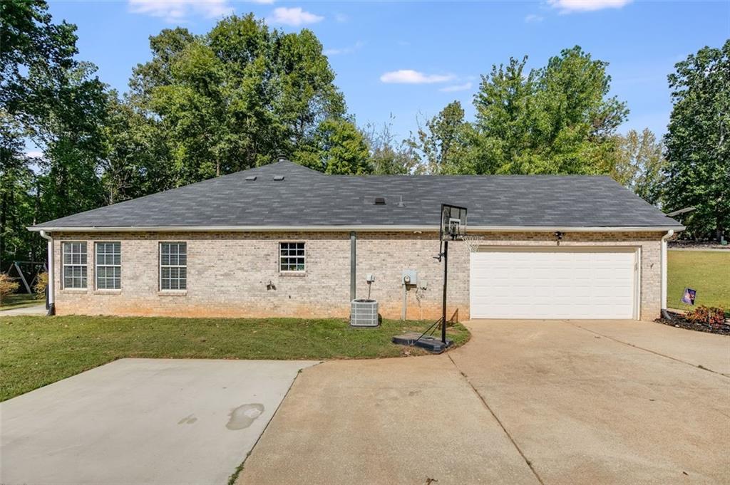 Laurel Lakes - Residential